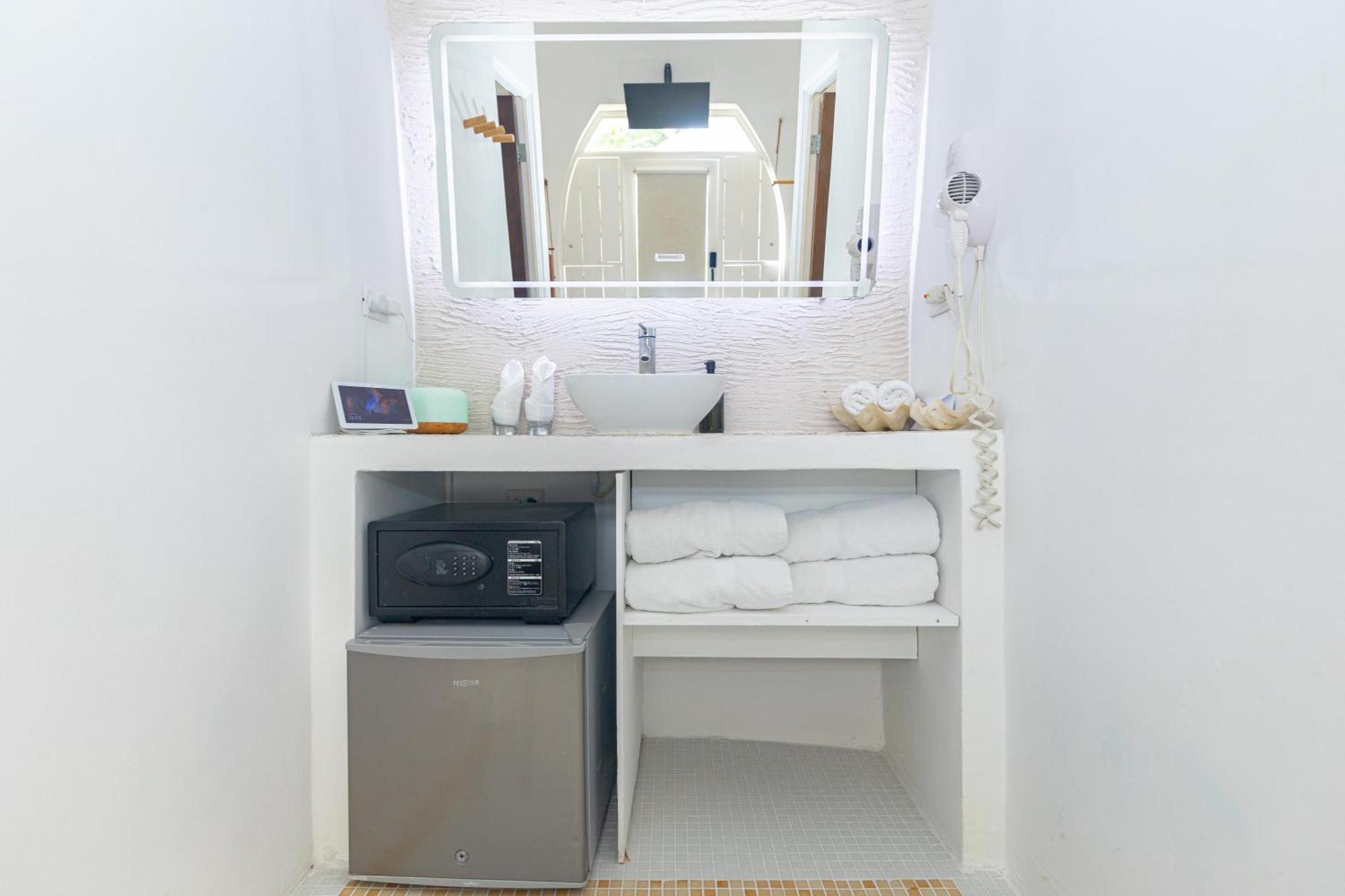 Igloo Beach Lodge Manuel Antonio Extérieur photo