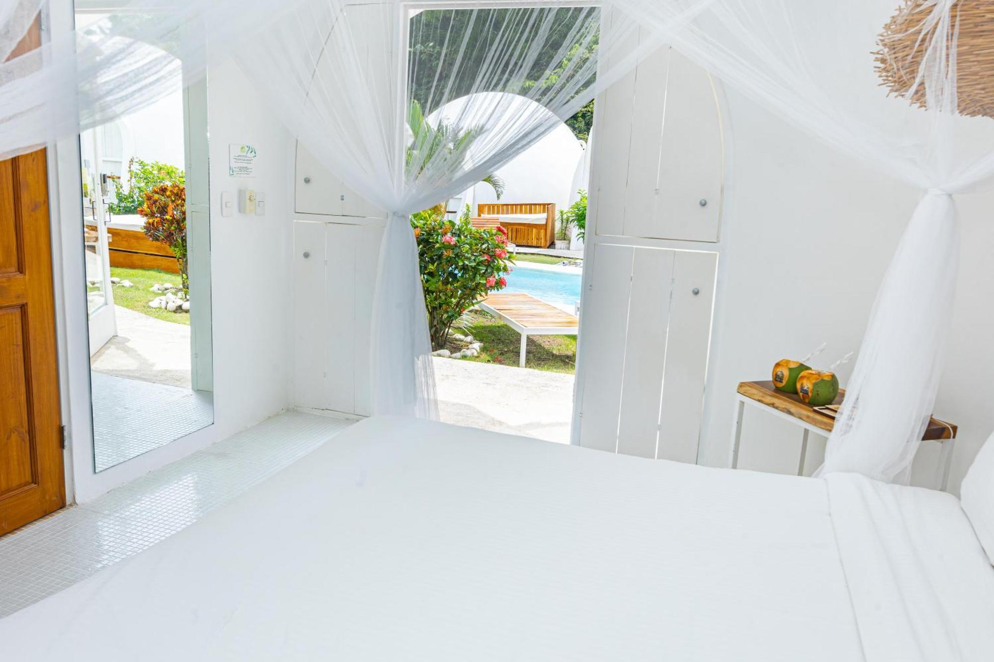 Igloo Beach Lodge Manuel Antonio Extérieur photo